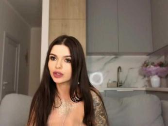 Oops_kiraa bongacams stream image