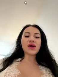 Wet__Bunny stripchat stream image