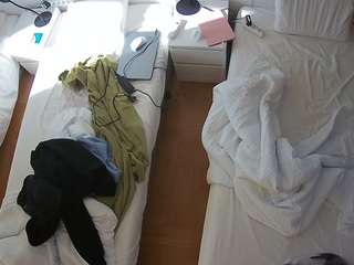 voyeurcam-julmodels-bed-5 camsoda stream image