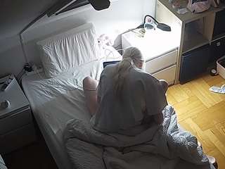 voyeurcam-julmodels-bed-7 camsoda stream image