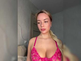 Mila-m bongacams stream image