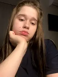 HornyGirlH stripchat stream image