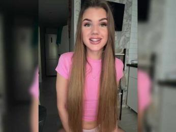 SweetyMia bongacams stream image