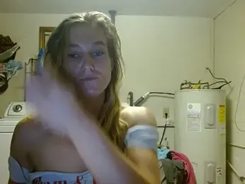 missymilf stripchat stream image