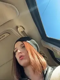 DollyTall stripchat stream image