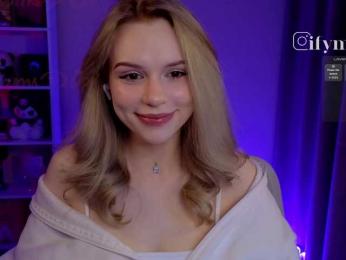 fymryn bongacams stream image