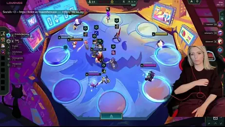 Lisaonthemoon stripchat stream image