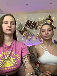 HotCaramellsTV stripchat stream image