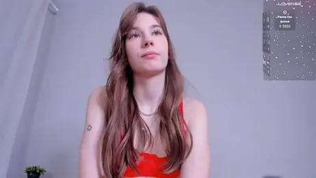 emmelieflorence stripchat stream image