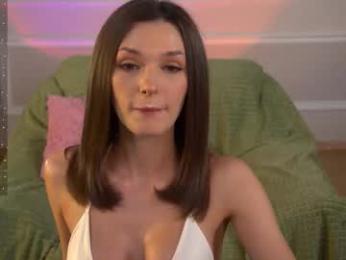 e_vvv_a chaturbate stream image