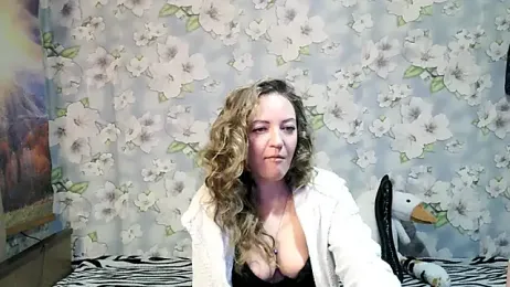 KattyLuuu stripchat stream image