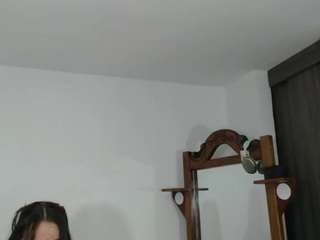 emily-wild camsoda stream image