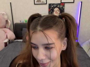 dolly-ll bongacams stream image