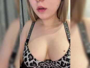 AlinaRay bongacams stream image