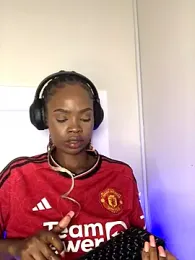 LuciousLips96 stripchat stream image