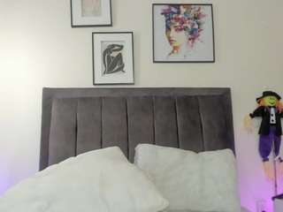 helen-moorex camsoda stream image