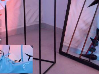 MadelineFox bongacams stream image