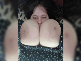 I_GODDESS bongacams stream image