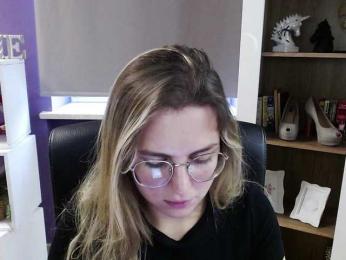 Soft-Zoey bongacams stream image