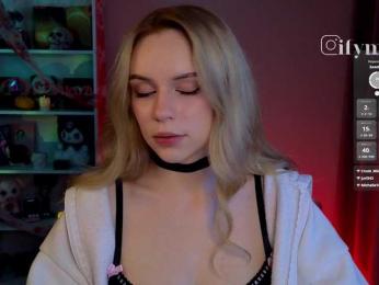 fymryn bongacams stream image