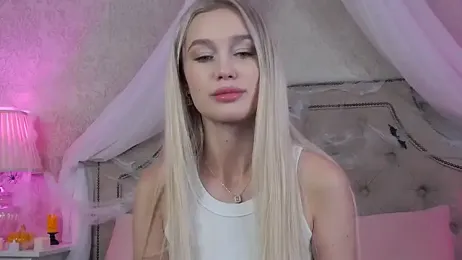 KristinaDane stripchat stream image