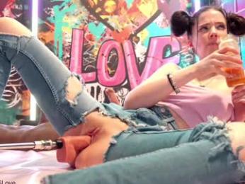 vanessa_love chaturbate stream image