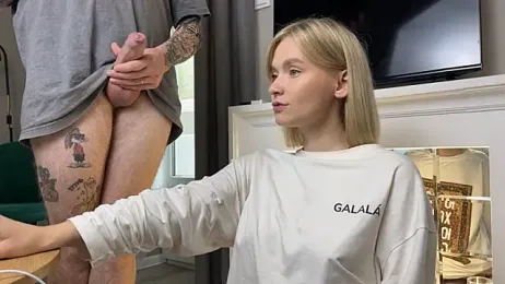 Adelovenick stripchat stream image