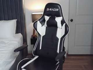 january-rose camsoda stream image