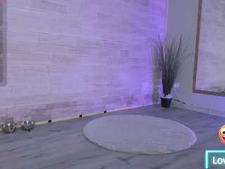 rubby-shine camsoda stream image