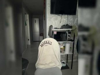 SweetyMia bongacams stream image