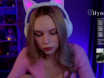 fymryn bongacams stream image