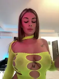 IsabellaEtthan stripchat stream image