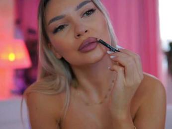 ArtTeasee bongacams stream image