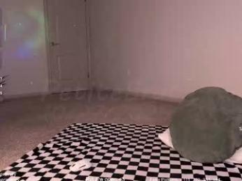 petitebrat chaturbate stream image