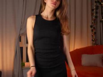 little_poetry chaturbate stream image