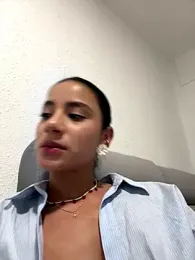 Ale_Lewis stripchat stream image