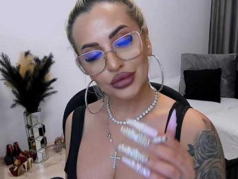 lovelyblondyx bongacams stream image