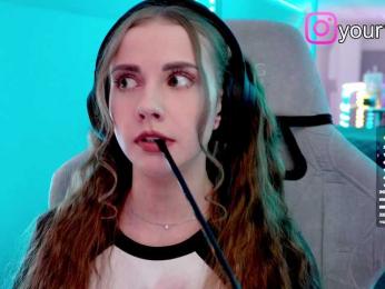 VikkiExtraCheese bongacams stream image