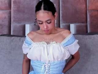 zhuyhong camsoda stream image