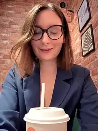 The_Snowwhitee stripchat stream image