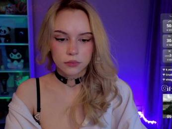 fymryn bongacams stream image