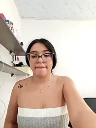 -VICKKY stripchat stream image