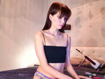CandyLipss bongacams stream image, 03.11.2025 11:40