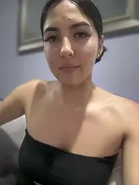 Sofia_Collins- stripchat stream image