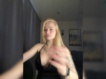 VladaMais bongacams stream image