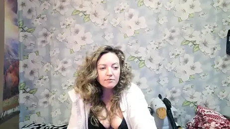 KattyLuuu stripchat stream image