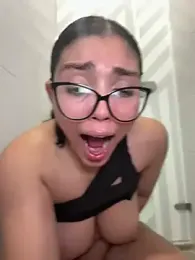 zui_lu stripchat stream image