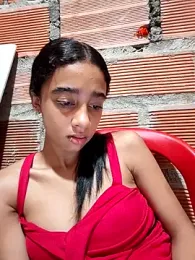 Zoe_Sweett18 stripchat stream image
