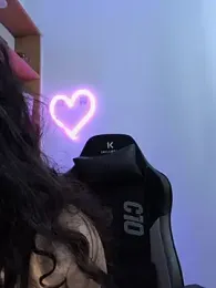 Naughty-Jessie stripchat stream image