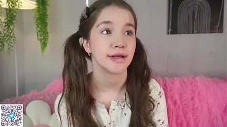 AmiLewis stripchat stream image